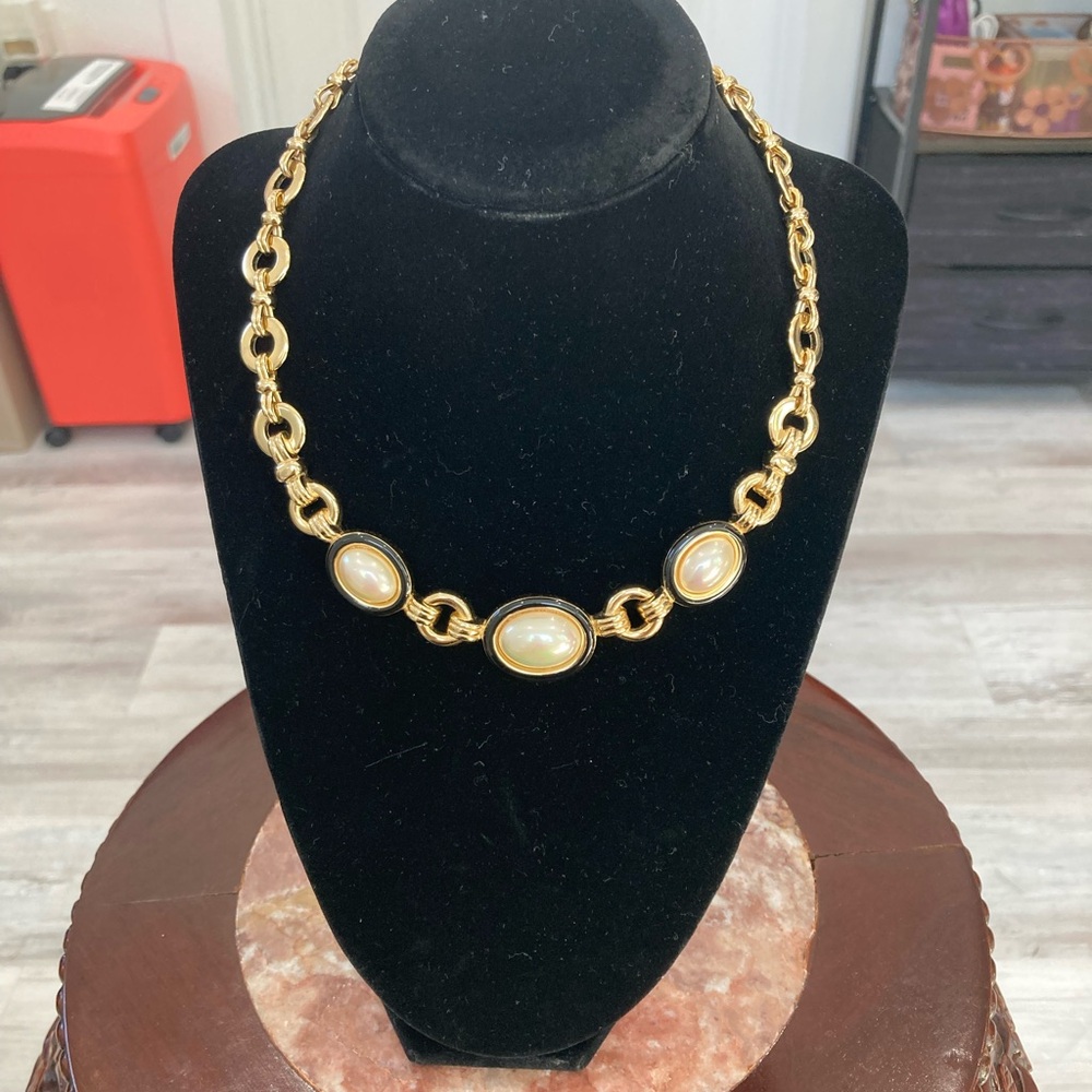 Pre-Loved Christian Dior Faux Pearl/Black Enamel Gold Plated Necklace
